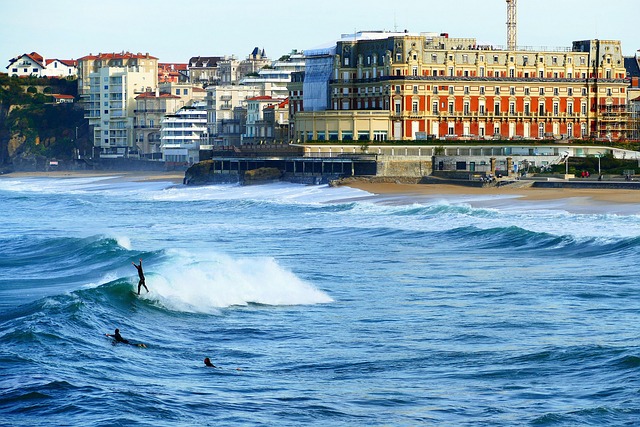 Comment trouver une baby-sitter Biarritz ?