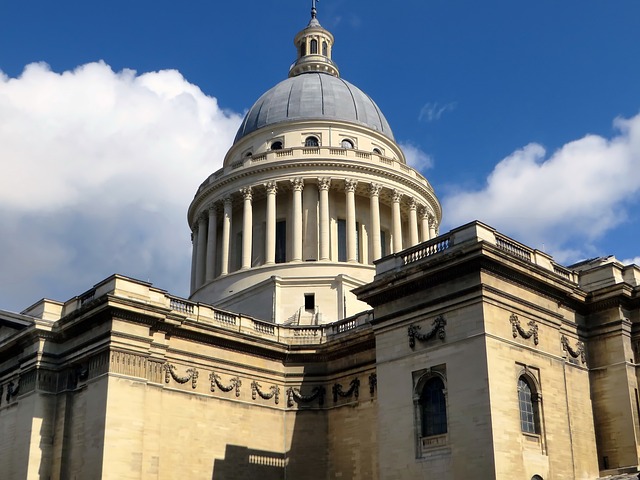 Garde d'enfants Paris 5 : tout savoir !