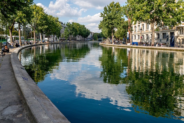 Garde d'enfants Paris 10 : tout savoir pour trouver sa nounou !